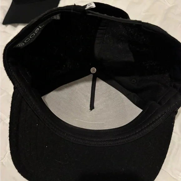Coal Black Men's Snapback Hat - Felt - Picture 2 of 3